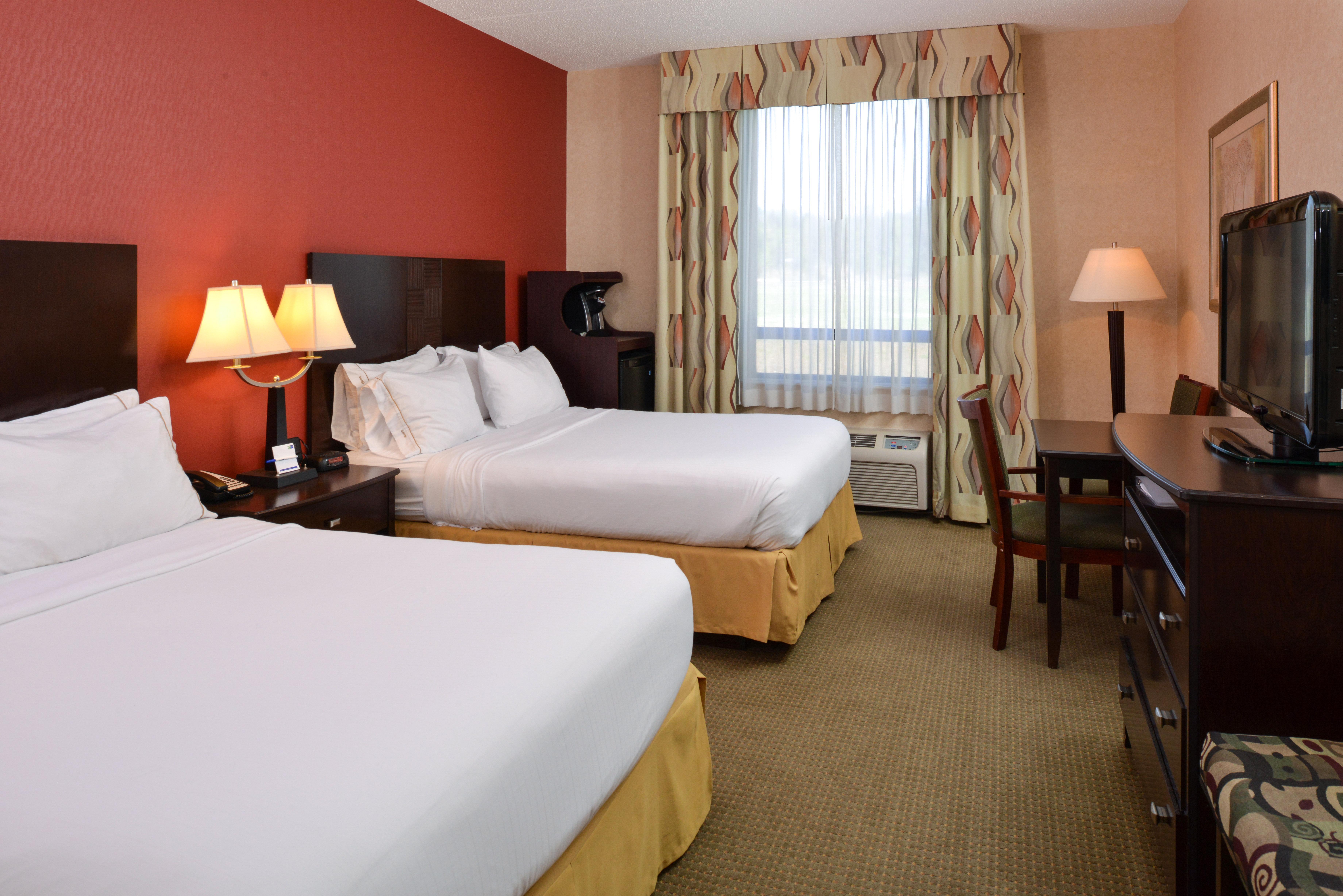 Holiday Inn Express Hotel & Suites Harrison Exteriör bild