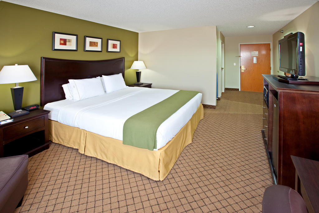 Holiday Inn Express Hotel & Suites Harrison Exteriör bild