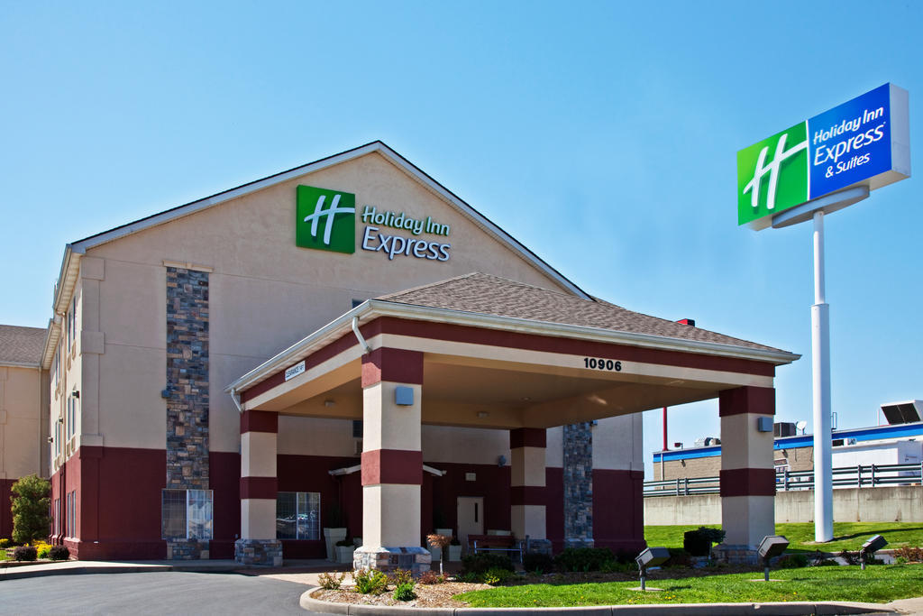 Holiday Inn Express Hotel & Suites Harrison Exteriör bild