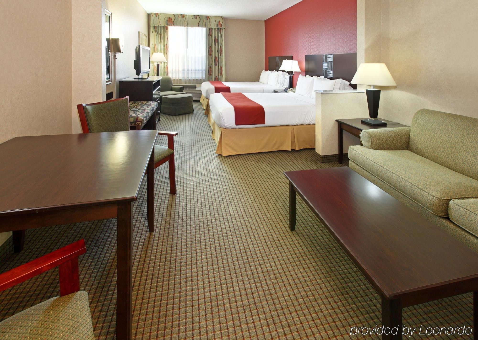Holiday Inn Express Hotel & Suites Harrison Rum bild